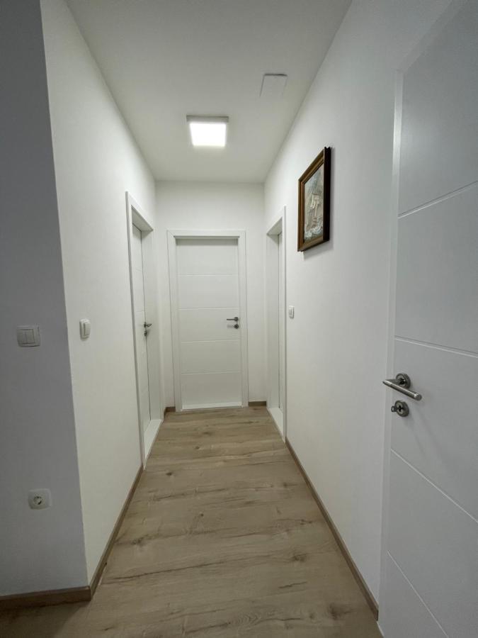 The Big Terrace Apartment Makarska Exterior photo